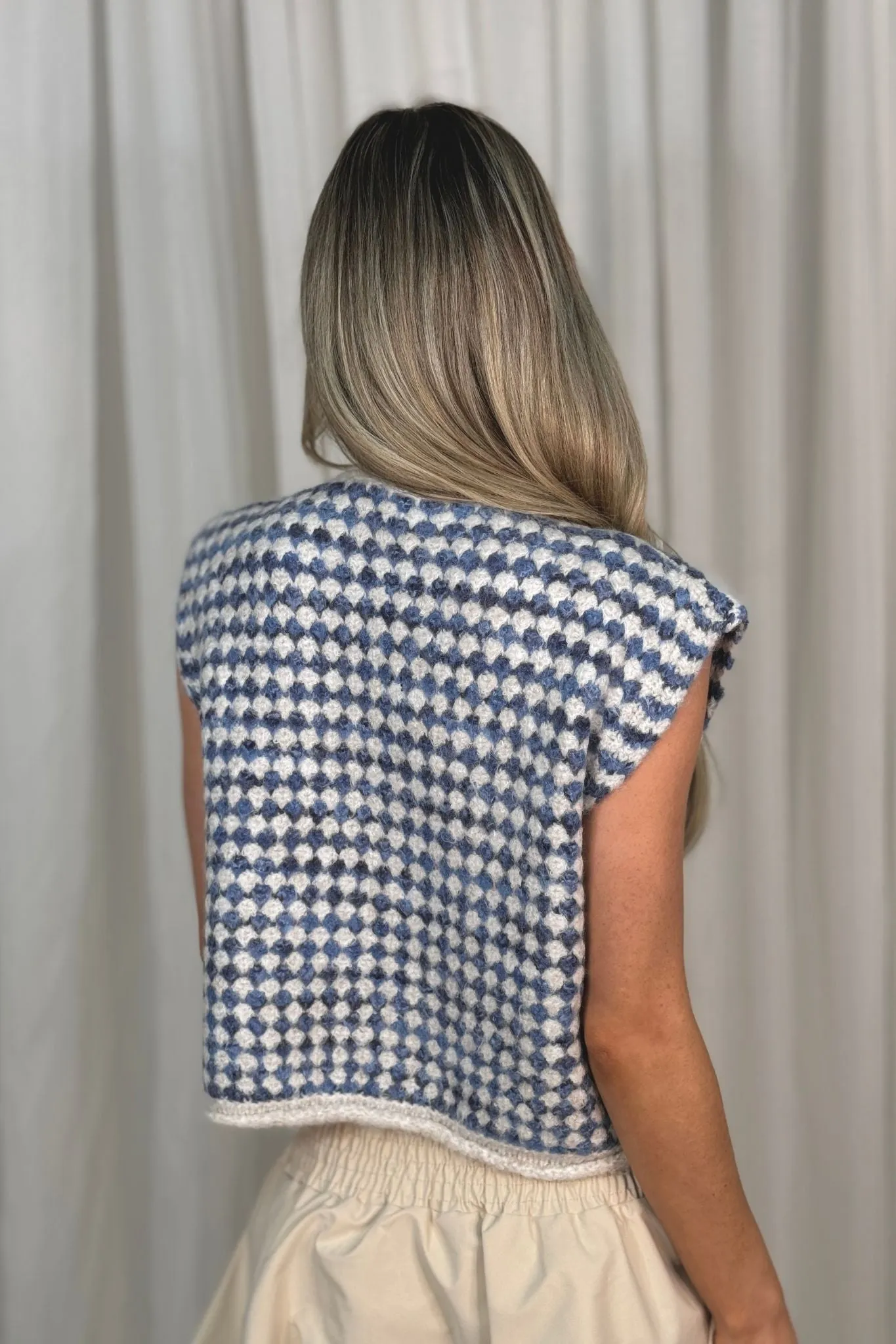 Melanie Knit Waistcoat In Blue Check