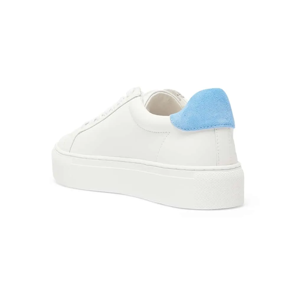 Trio Sneaker in White And Blue Leather