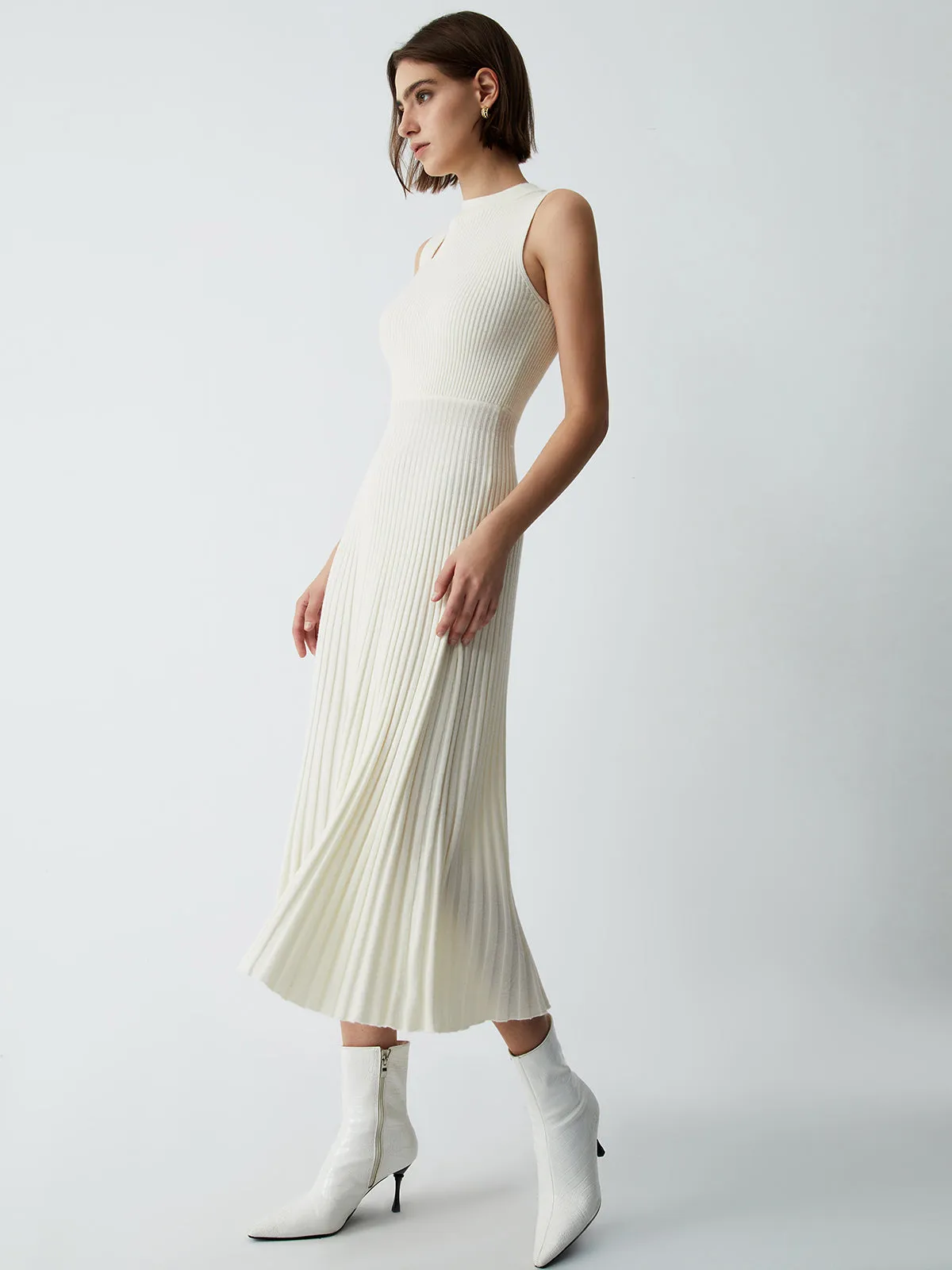 Vanilla Cutout Rib Trendy Midi Sweater Dress